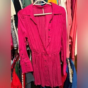 Free People - NWOT - Gorgeous hot pink Shirt dress